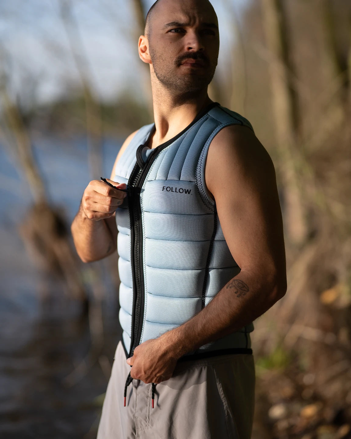 Follow Vest TOTAL - Light Blue-3