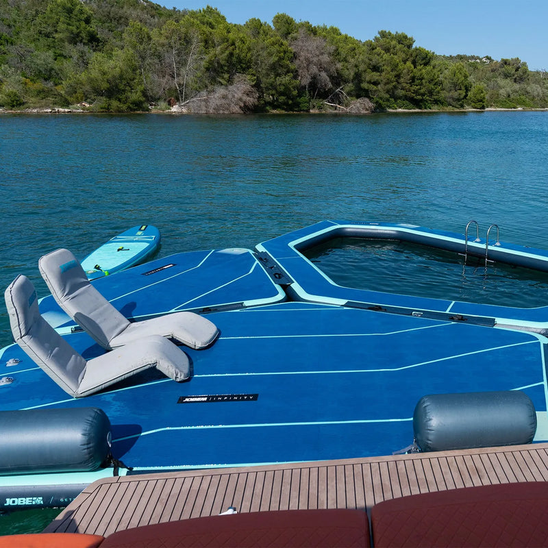 Jobe_Infinity_Island_with_pump lifstyle